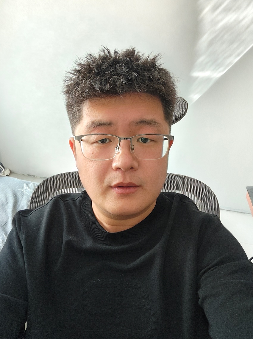 上海申佑美文化传播有限公司资深设计师Baiker